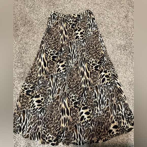 Reversible Floral and Animal Print Women's Maxi Skirt Flowy Small - Picture 2 of 7